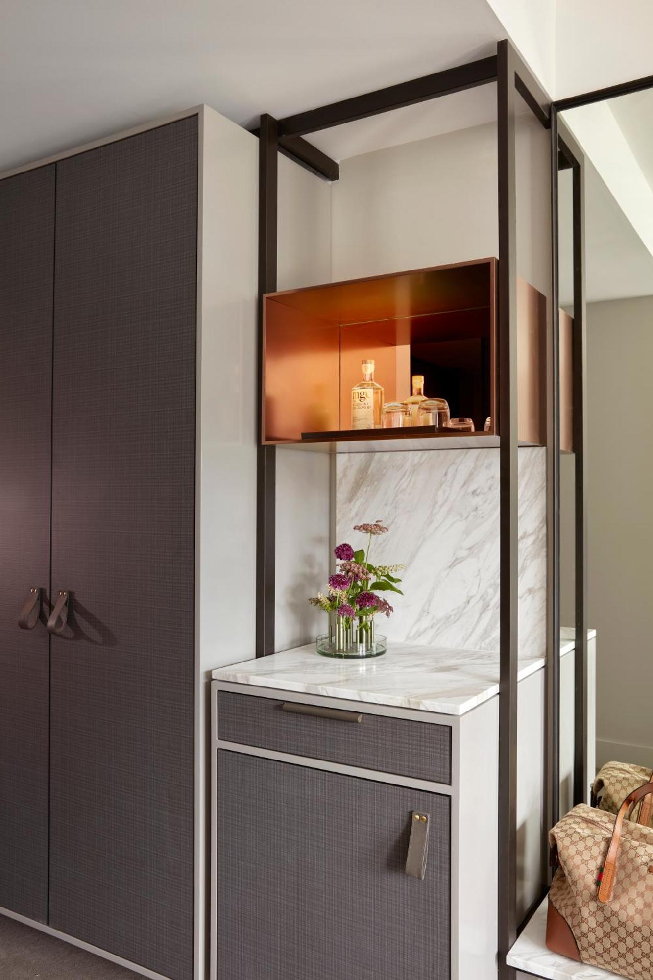 Hilton Melbourne Little Queen Street Extérieur photo A marble vanity