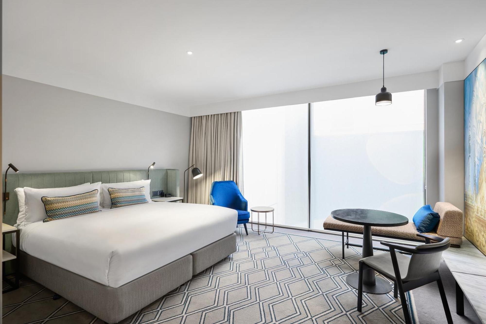 Hilton Melbourne Little Queen Street Extérieur photo A room at the Hotel